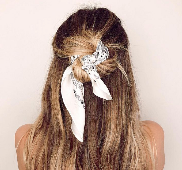 5 Fresh Hair Styles for Lunch with Friends